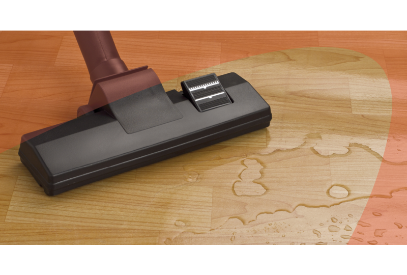 Wet Vacuum For Water Puddle On Laminate Flooring