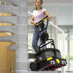 Karcher BR 40/10 C Adv Walk-Behind Compact Scrubber - 15