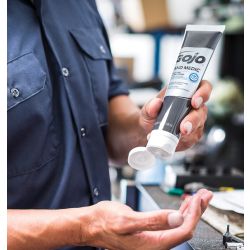 Gojo Hand Medic® Professional Skin Conditioner - 5oz